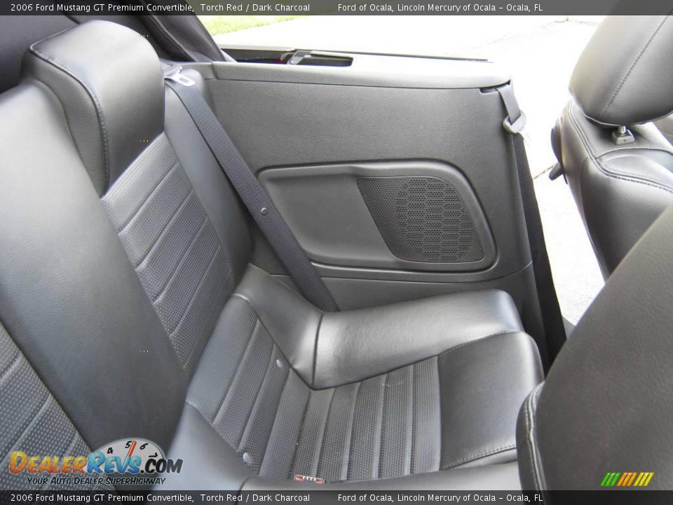 2006 Ford Mustang GT Premium Convertible Torch Red / Dark Charcoal Photo #22