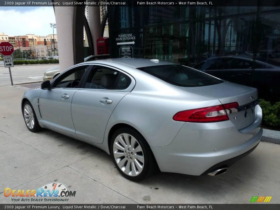 2009 Jaguar XF Premium Luxury Liquid Silver Metallic / Dove/Charcoal Photo #4