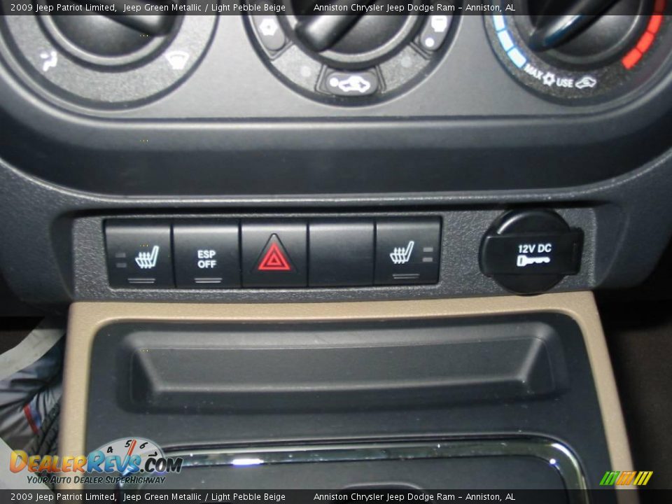 2009 Jeep Patriot Limited Jeep Green Metallic / Light Pebble Beige Photo #19
