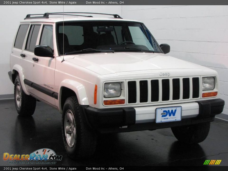 2001 Jeep Cherokee Sport 4x4 Stone White / Agate Photo #1