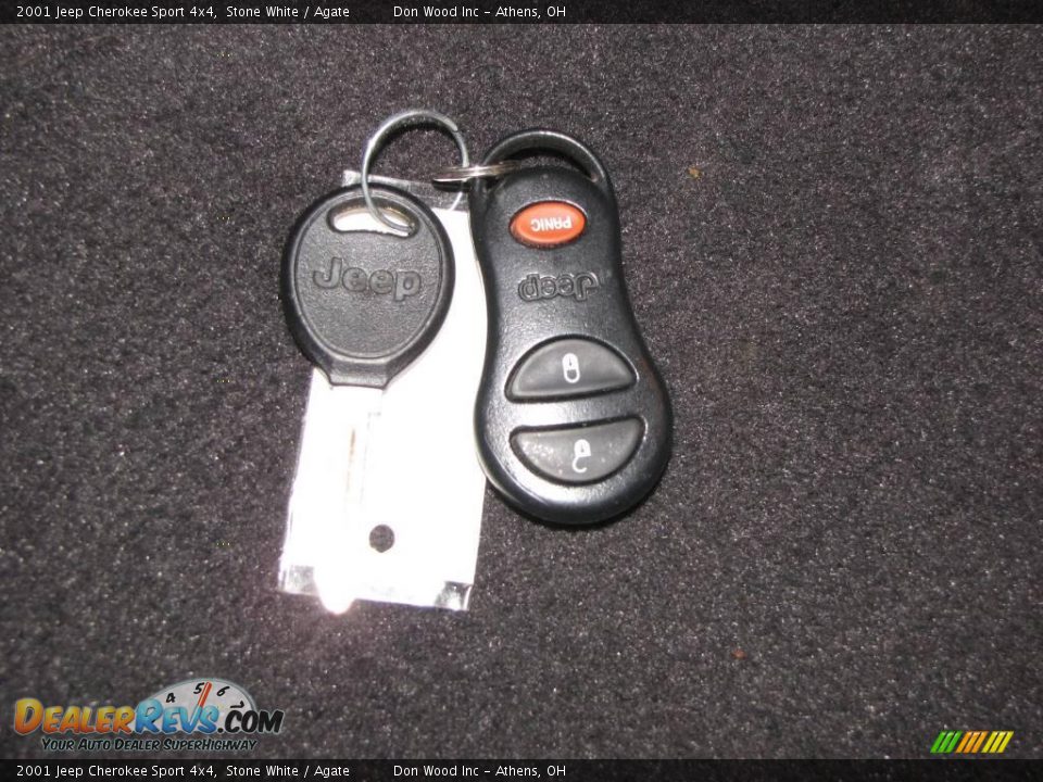 2001 Jeep Cherokee Sport 4x4 Stone White / Agate Photo #16