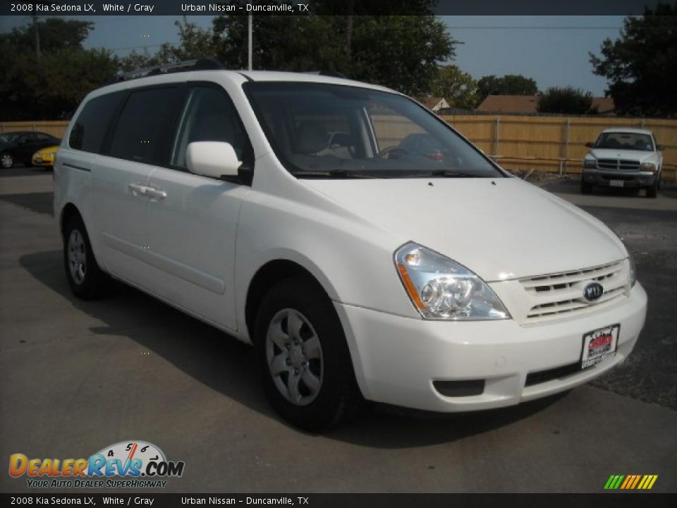 2008 Kia Sedona LX White / Gray Photo #3