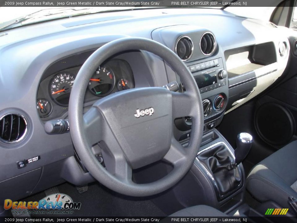 2009 Jeep Compass Rallye Jeep Green Metallic / Dark Slate Gray/Medium Slate Gray Photo #11