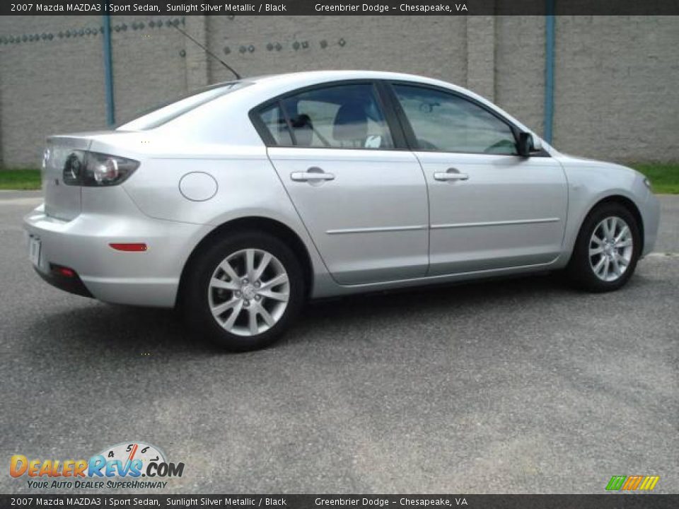 2007 Mazda MAZDA3 i Sport Sedan Sunlight Silver Metallic / Black Photo #5