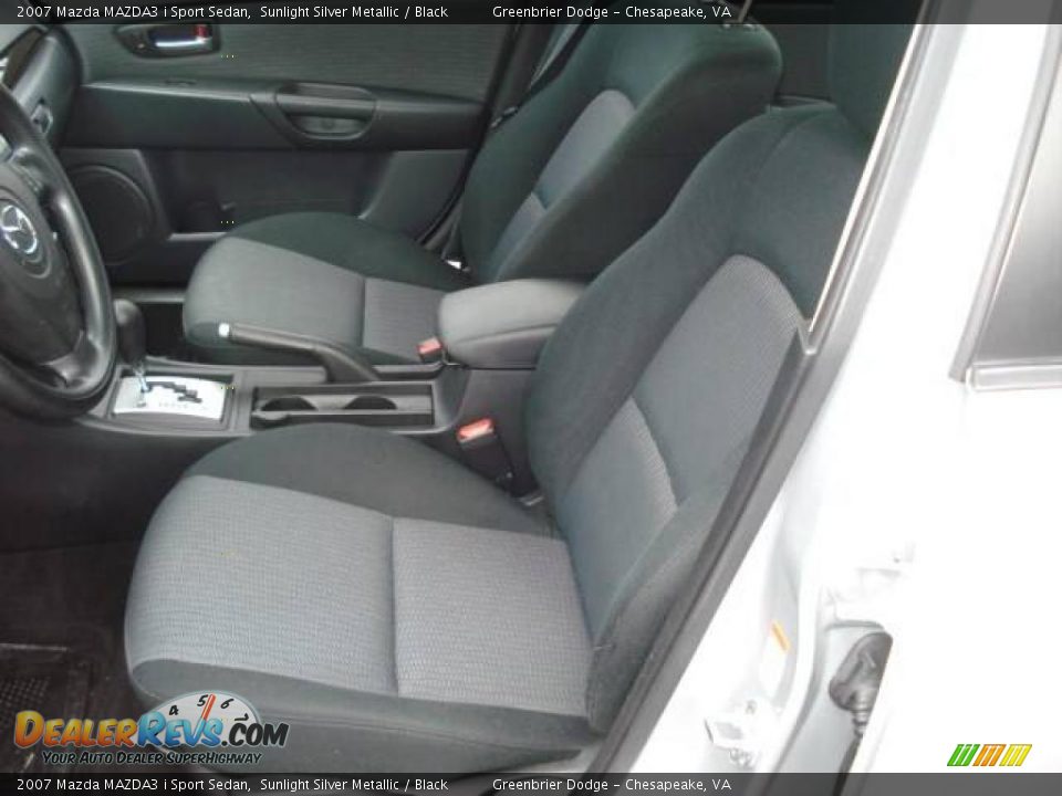 2007 Mazda MAZDA3 i Sport Sedan Sunlight Silver Metallic / Black Photo #9