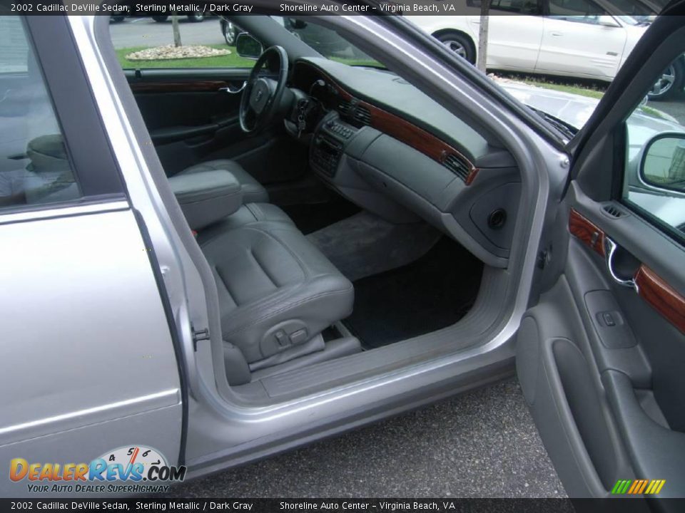 2002 Cadillac DeVille Sedan Sterling Metallic / Dark Gray Photo #13