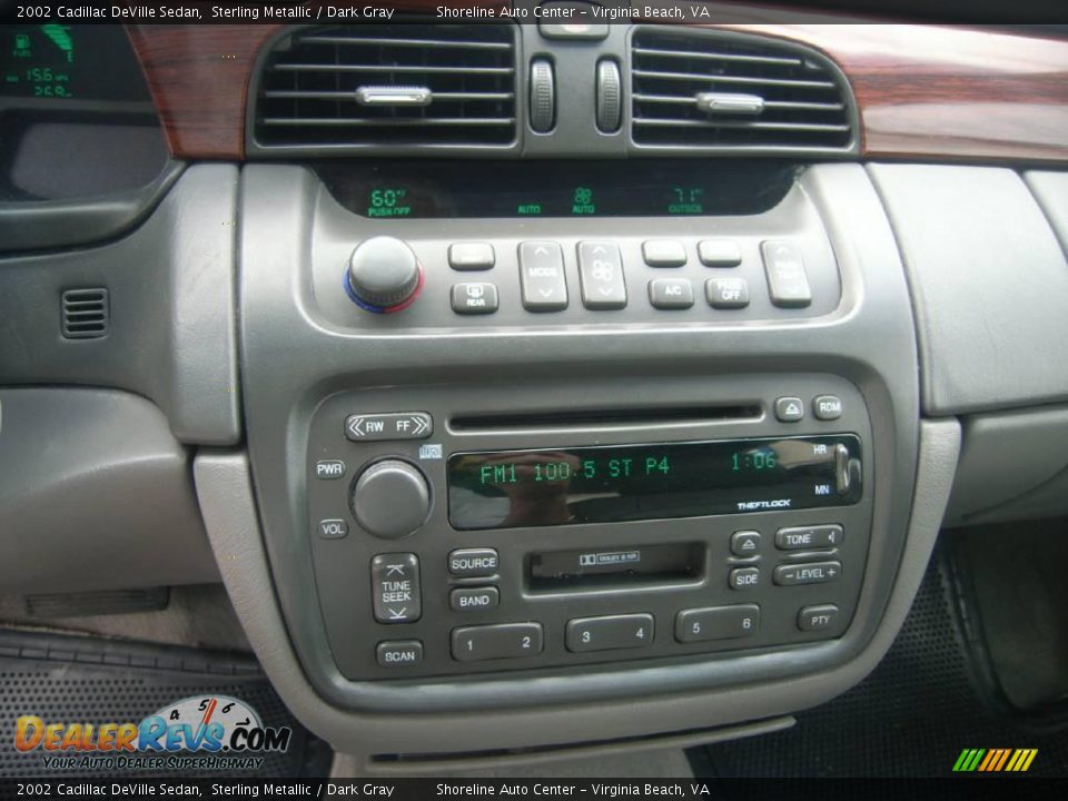 2002 Cadillac DeVille Sedan Sterling Metallic / Dark Gray Photo #23