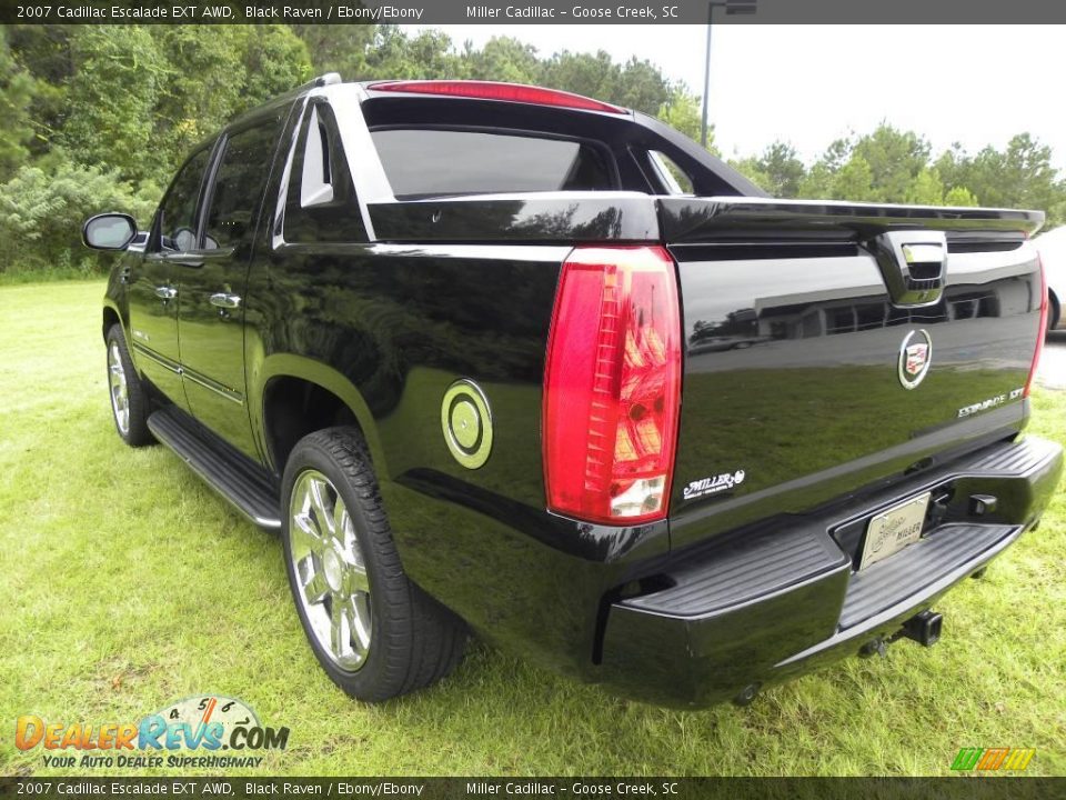 2007 Cadillac Escalade EXT AWD Black Raven / Ebony/Ebony Photo #19