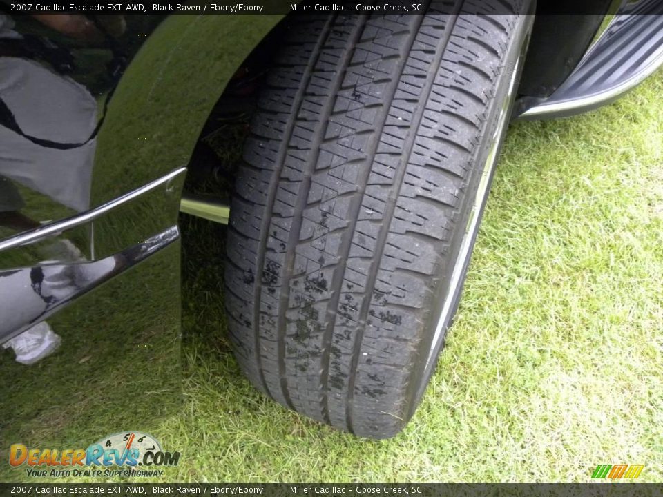 2007 Cadillac Escalade EXT AWD Black Raven / Ebony/Ebony Photo #21