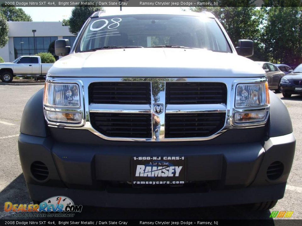 2008 Dodge Nitro SXT 4x4 Bright Silver Metallic / Dark Slate Gray Photo #2