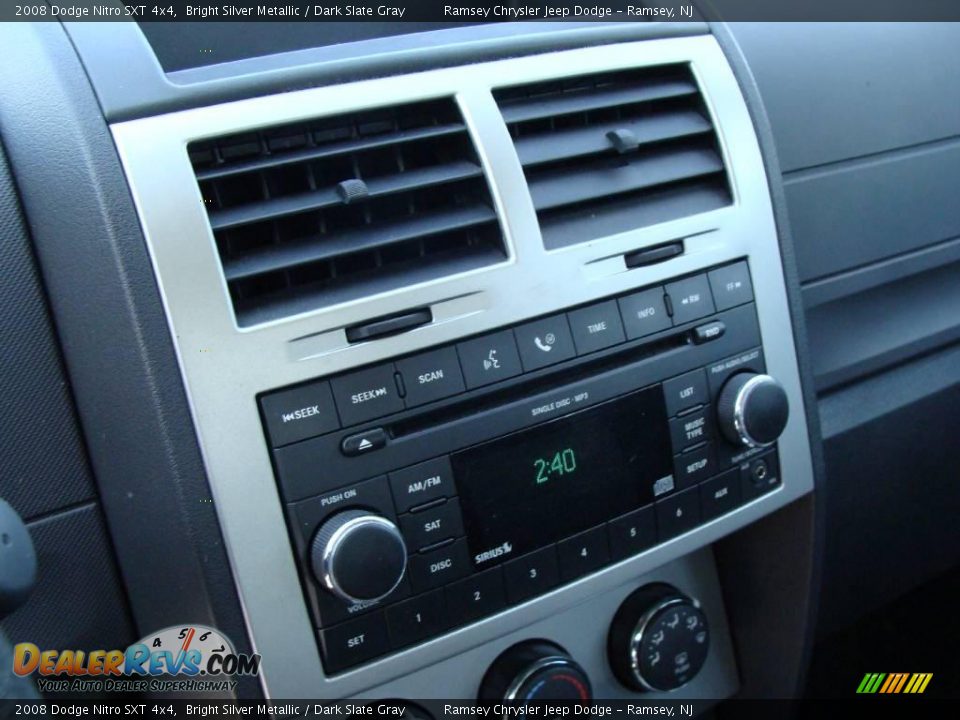 2008 Dodge Nitro SXT 4x4 Bright Silver Metallic / Dark Slate Gray Photo #12