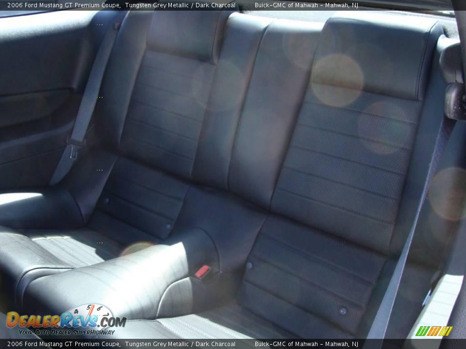 2006 Ford Mustang GT Premium Coupe Tungsten Grey Metallic / Dark Charcoal Photo #17