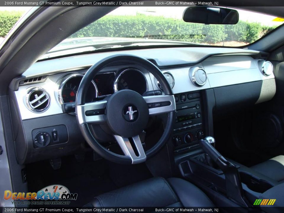 2006 Ford Mustang GT Premium Coupe Tungsten Grey Metallic / Dark Charcoal Photo #18