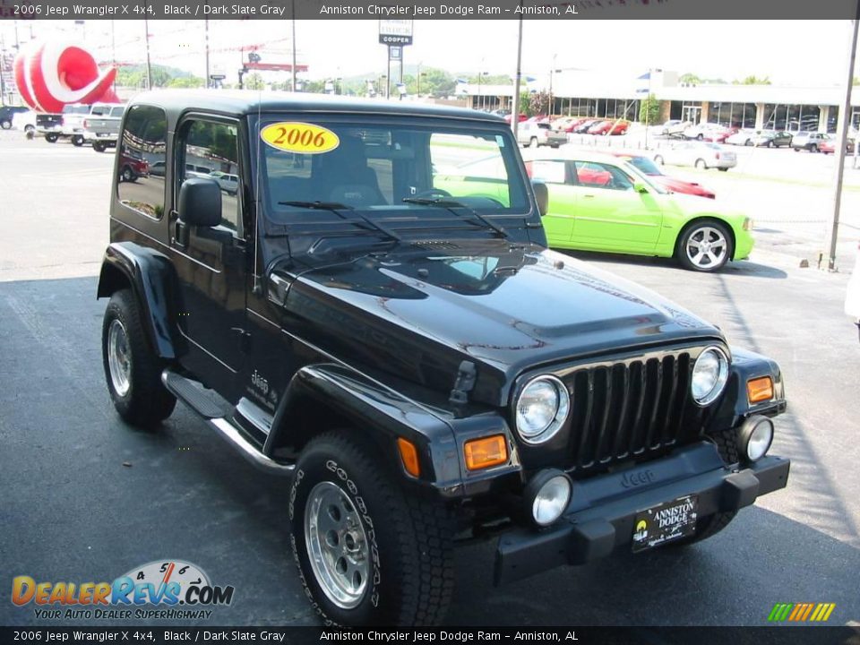 2006 Jeep Wrangler X 4x4 Black / Dark Slate Gray Photo #3