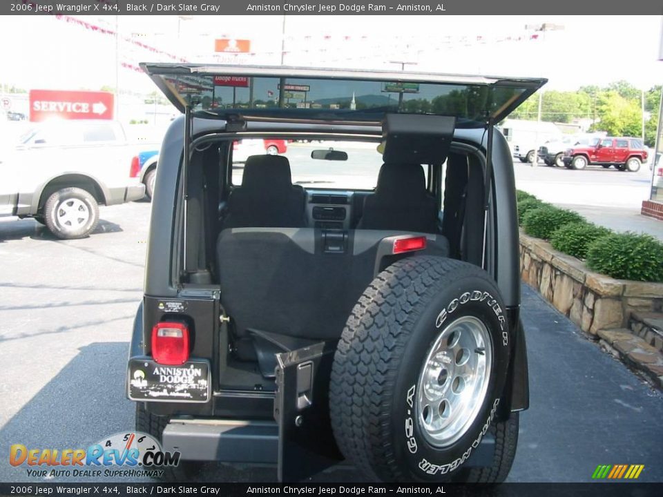 2006 Jeep Wrangler X 4x4 Black / Dark Slate Gray Photo #7