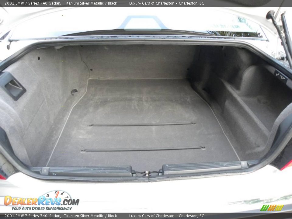 2001 BMW 7 Series 740i Sedan Titanium Silver Metallic / Black Photo #14