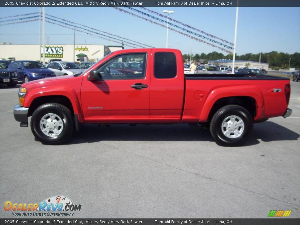 2005 Chevrolet Colorado LS Extended Cab Victory Red / Very Dark Pewter Photo #2
