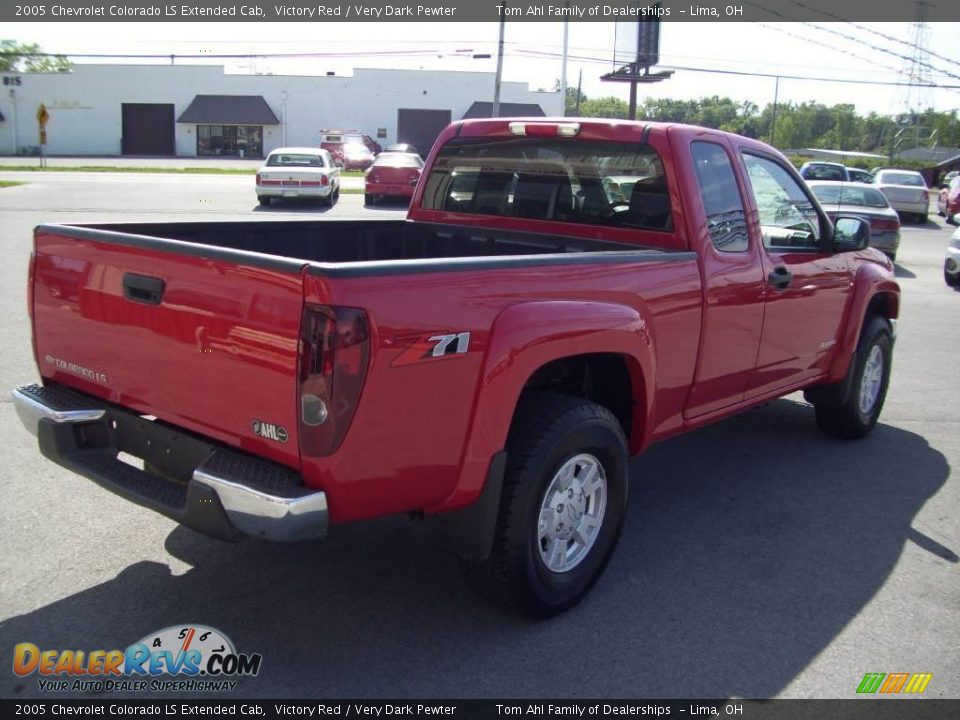 2005 Chevrolet Colorado LS Extended Cab Victory Red / Very Dark Pewter Photo #5
