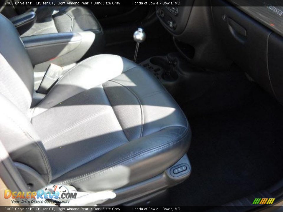 2003 Chrysler PT Cruiser GT Light Almond Pearl / Dark Slate Gray Photo #17