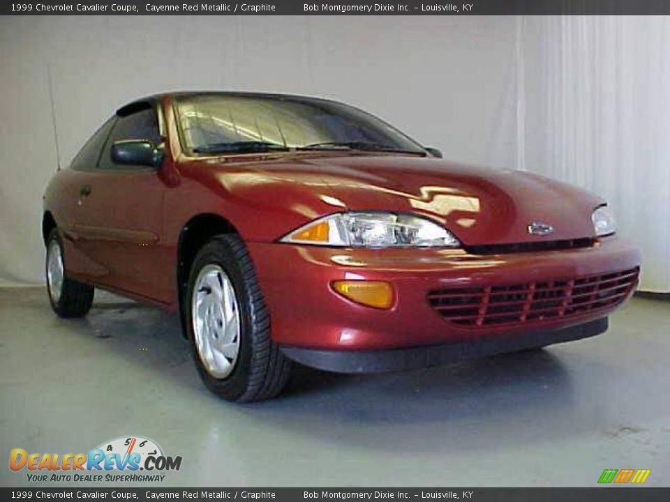 1999 Chevrolet Cavalier Coupe Cayenne Red Metallic / Graphite Photo #4