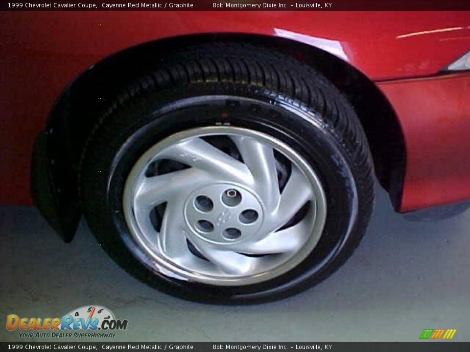 1999 Chevrolet Cavalier Coupe Cayenne Red Metallic / Graphite Photo #8