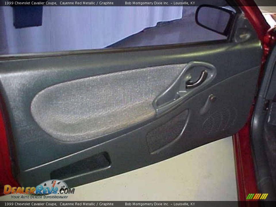 1999 Chevrolet Cavalier Coupe Cayenne Red Metallic / Graphite Photo #9