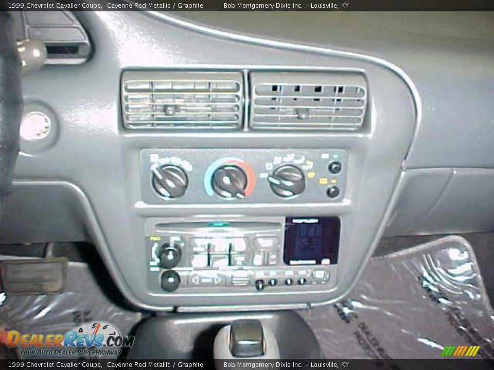 1999 Chevrolet Cavalier Coupe Cayenne Red Metallic / Graphite Photo #23