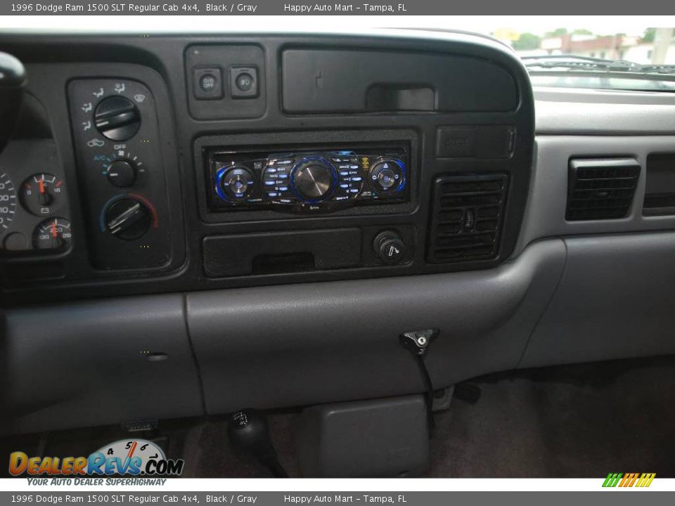 1996 Dodge Ram 1500 SLT Regular Cab 4x4 Black / Gray Photo #21