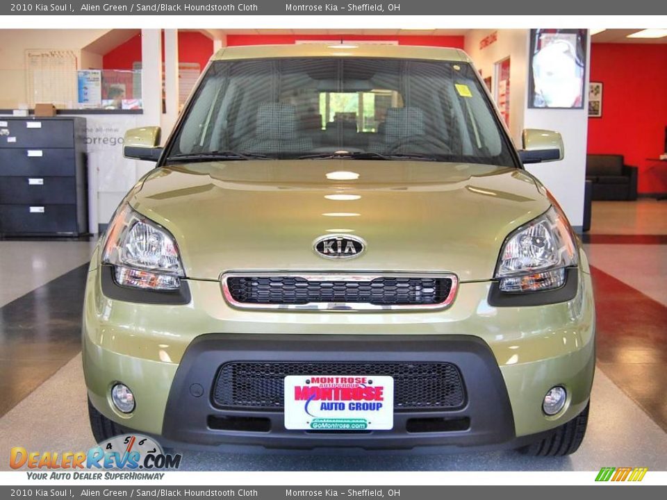 2010 Kia Soul ! Alien Green / Sand/Black Houndstooth Cloth Photo #6