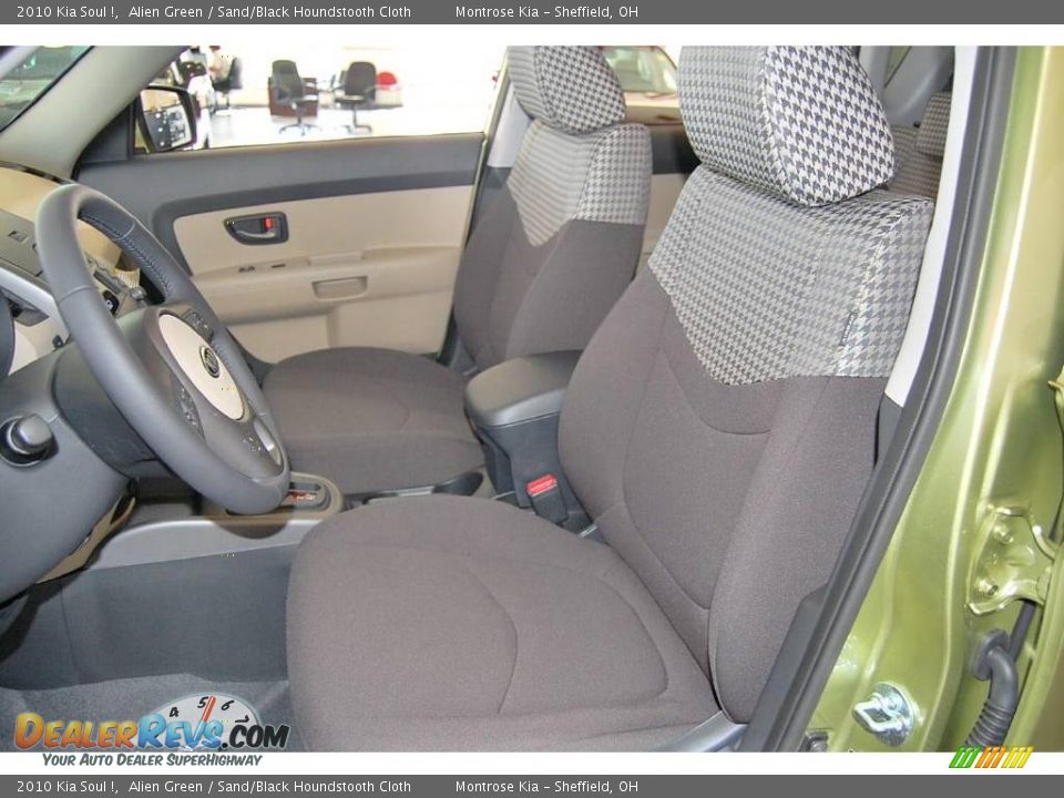 2010 Kia Soul ! Alien Green / Sand/Black Houndstooth Cloth Photo #13