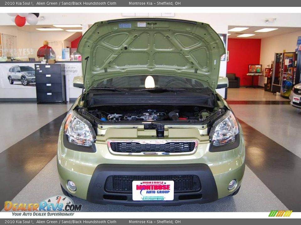 2010 Kia Soul ! Alien Green / Sand/Black Houndstooth Cloth Photo #27