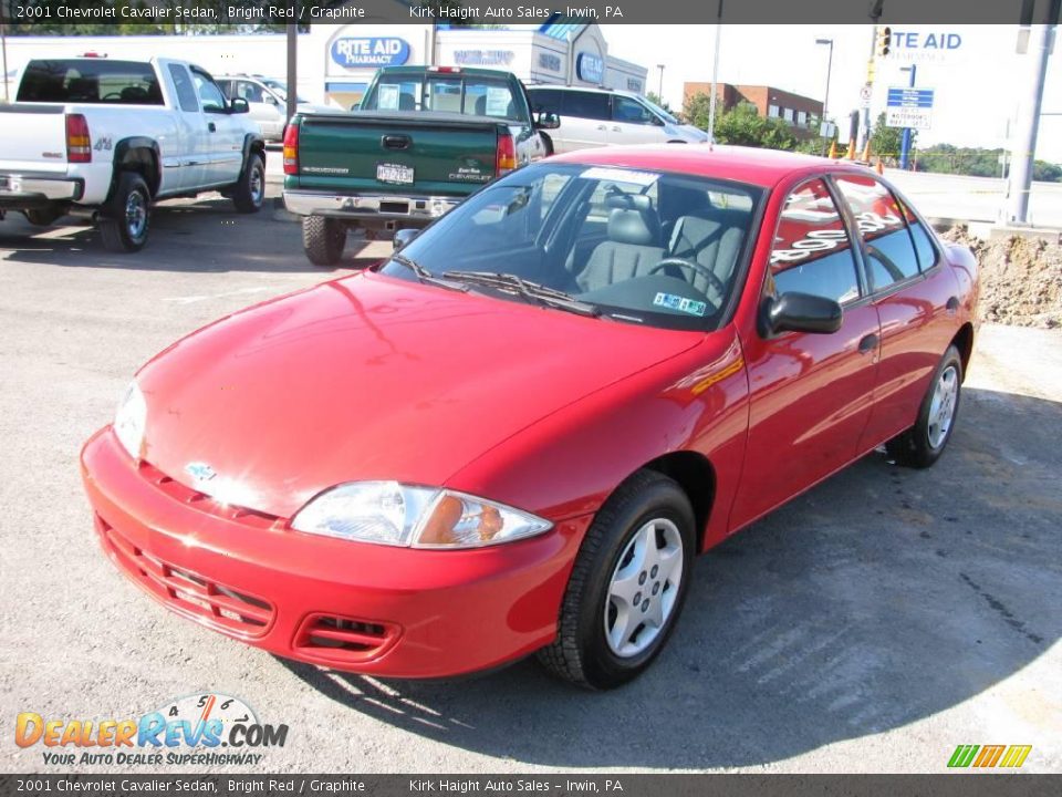 2001 Chevrolet Cavalier Sedan Bright Red / Graphite Photo #4