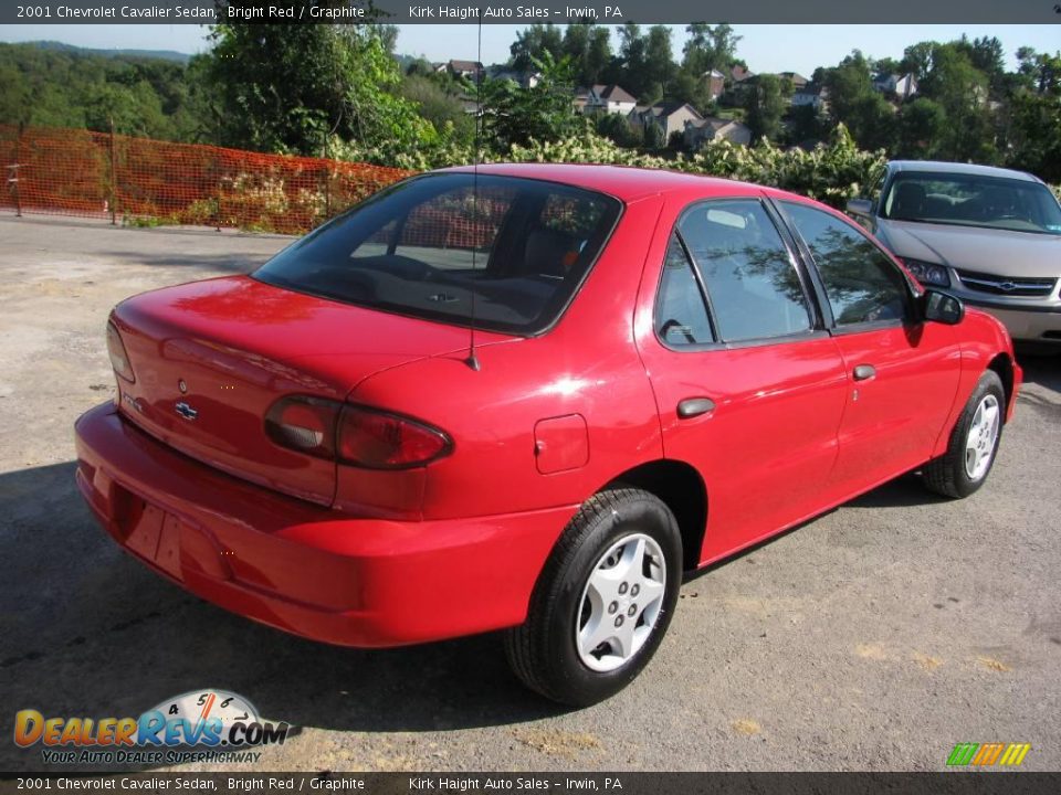 2001 Chevrolet Cavalier Sedan Bright Red / Graphite Photo #10