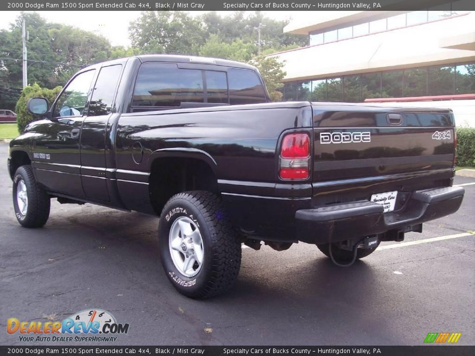 2000 Dodge Ram 1500 Sport Extended Cab 4x4 Black / Mist Gray Photo #5