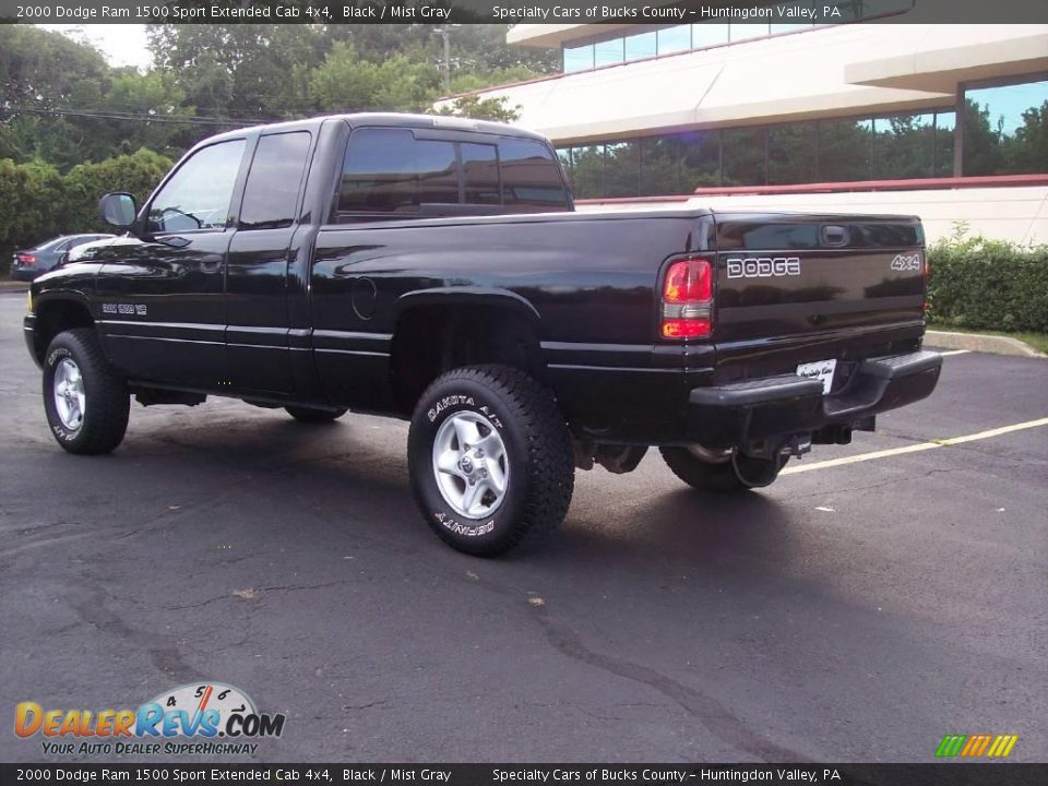 2000 Dodge Ram 1500 Sport Extended Cab 4x4 Black / Mist Gray Photo #6