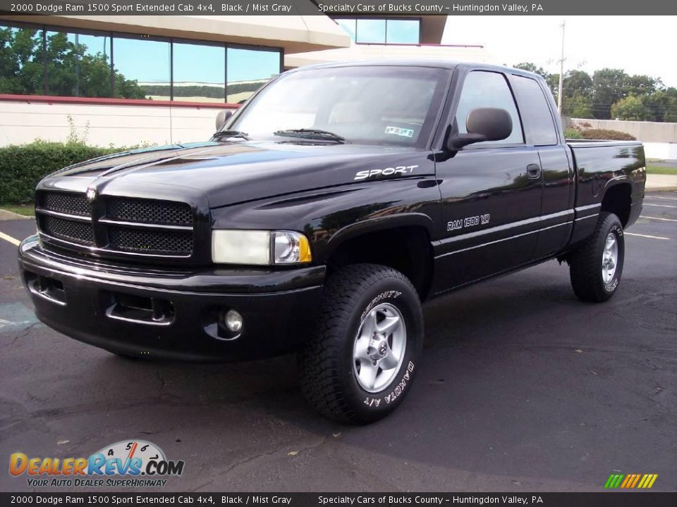 2000 Dodge Ram 1500 Sport Extended Cab 4x4 Black / Mist Gray Photo #10