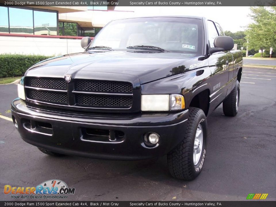 2000 Dodge Ram 1500 Sport Extended Cab 4x4 Black / Mist Gray Photo #11