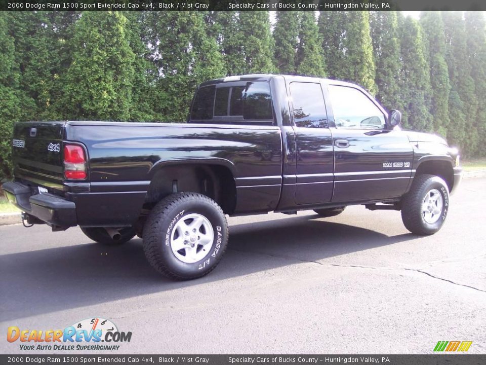 2000 Dodge Ram 1500 Sport Extended Cab 4x4 Black / Mist Gray Photo #20