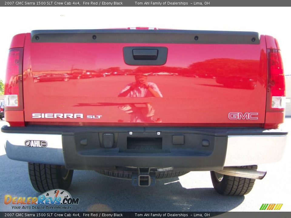 2007 GMC Sierra 1500 SLT Crew Cab 4x4 Fire Red / Ebony Black Photo #6