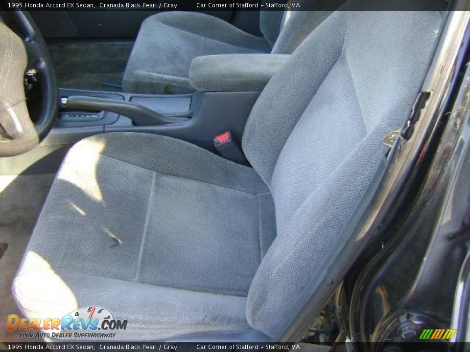 1995 Honda Accord EX Sedan Granada Black Pearl / Gray Photo #5