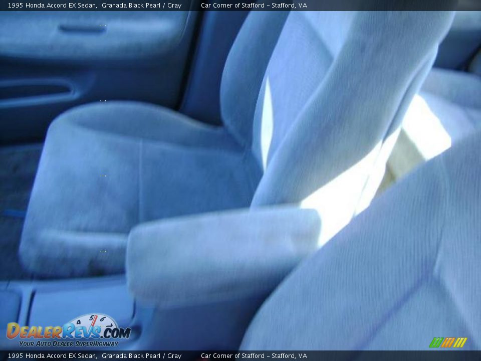 1995 Honda Accord EX Sedan Granada Black Pearl / Gray Photo #6