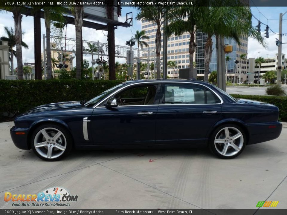 2009 Jaguar XJ Vanden Plas Indigo Blue / Barley/Mocha Photo #3