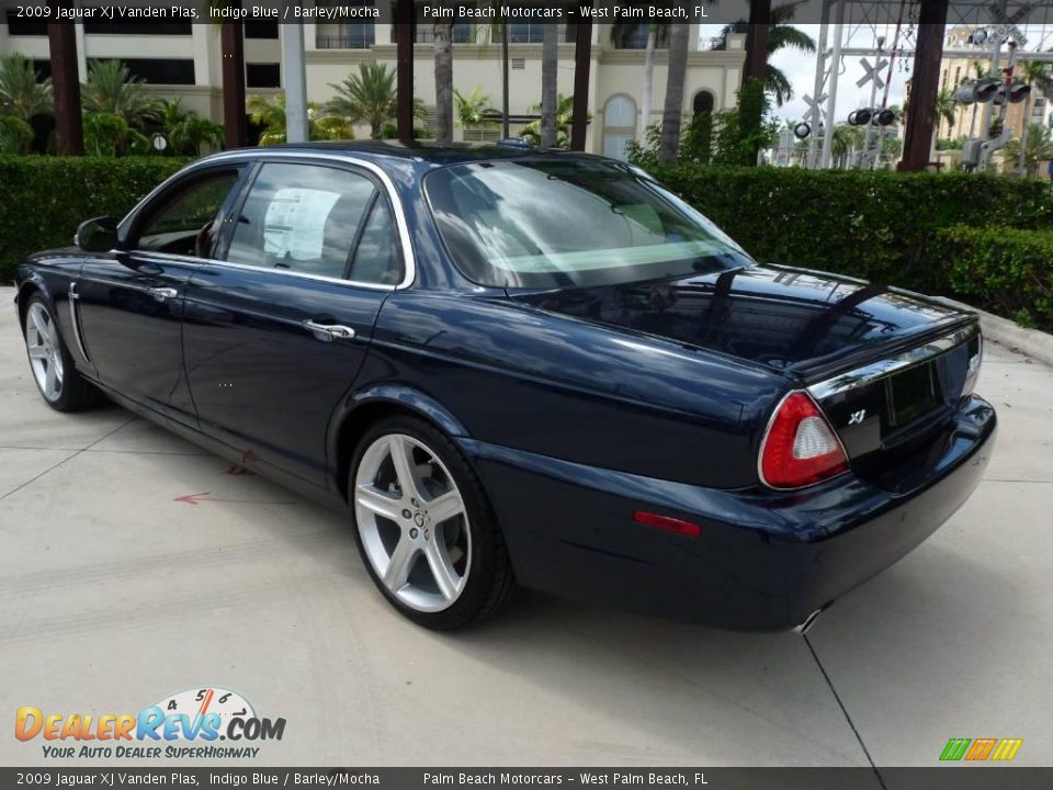 2009 Jaguar XJ Vanden Plas Indigo Blue / Barley/Mocha Photo #4