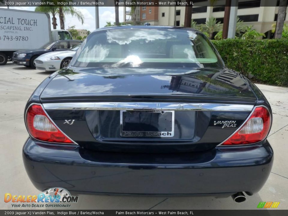 2009 Jaguar XJ Vanden Plas Indigo Blue / Barley/Mocha Photo #5