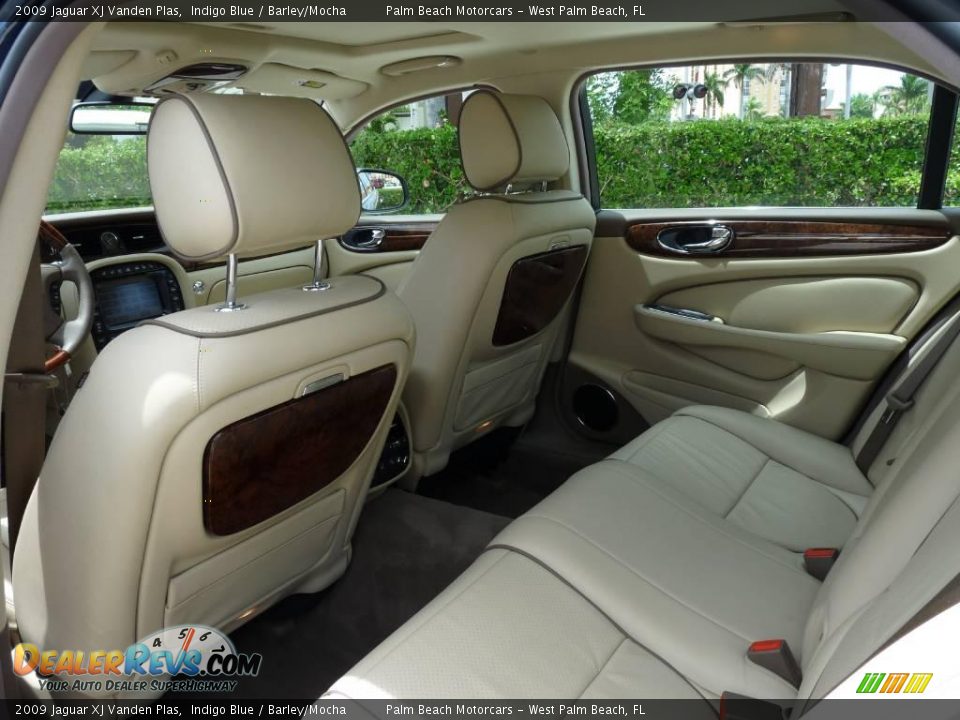 2009 Jaguar XJ Vanden Plas Indigo Blue / Barley/Mocha Photo #11