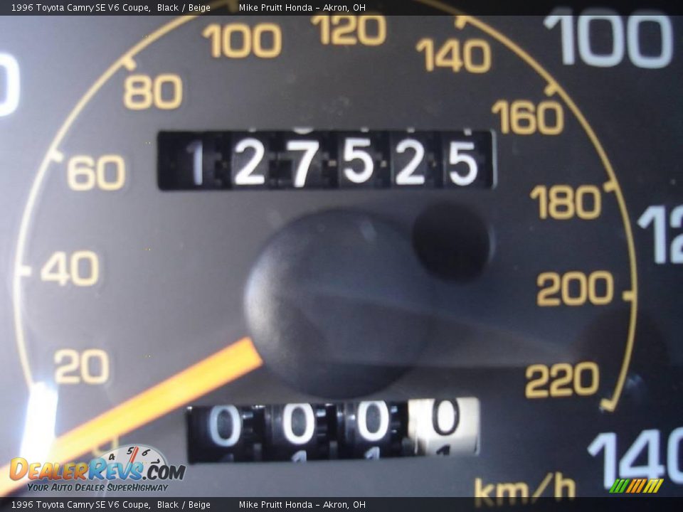 1996 Toyota Camry SE V6 Coupe Black / Beige Photo #23