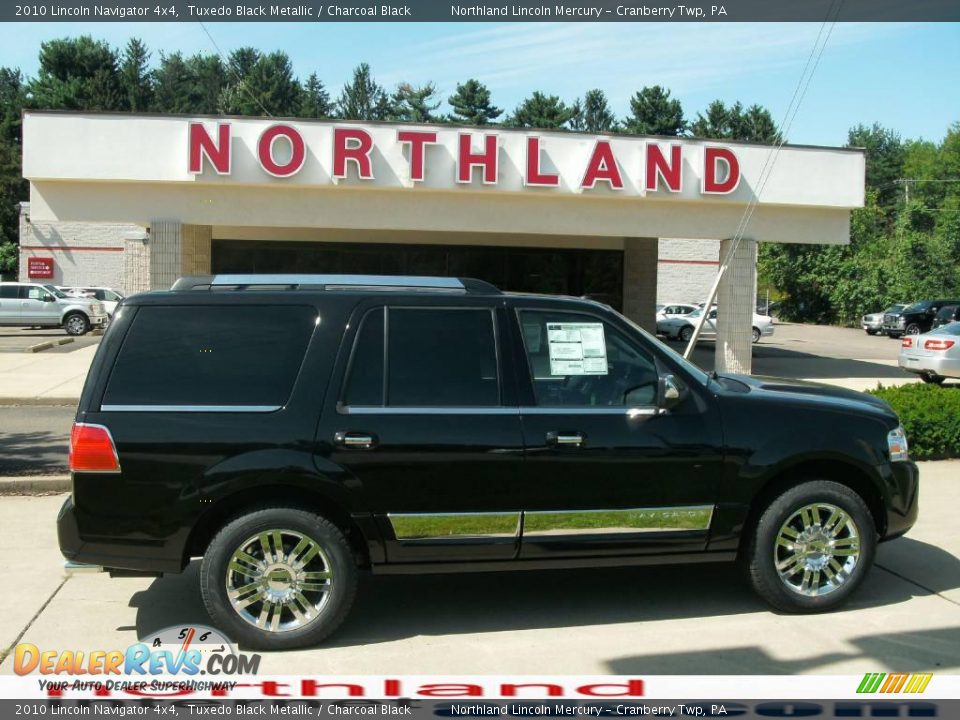 2010 Lincoln Navigator 4x4 Tuxedo Black Metallic / Charcoal Black Photo #1