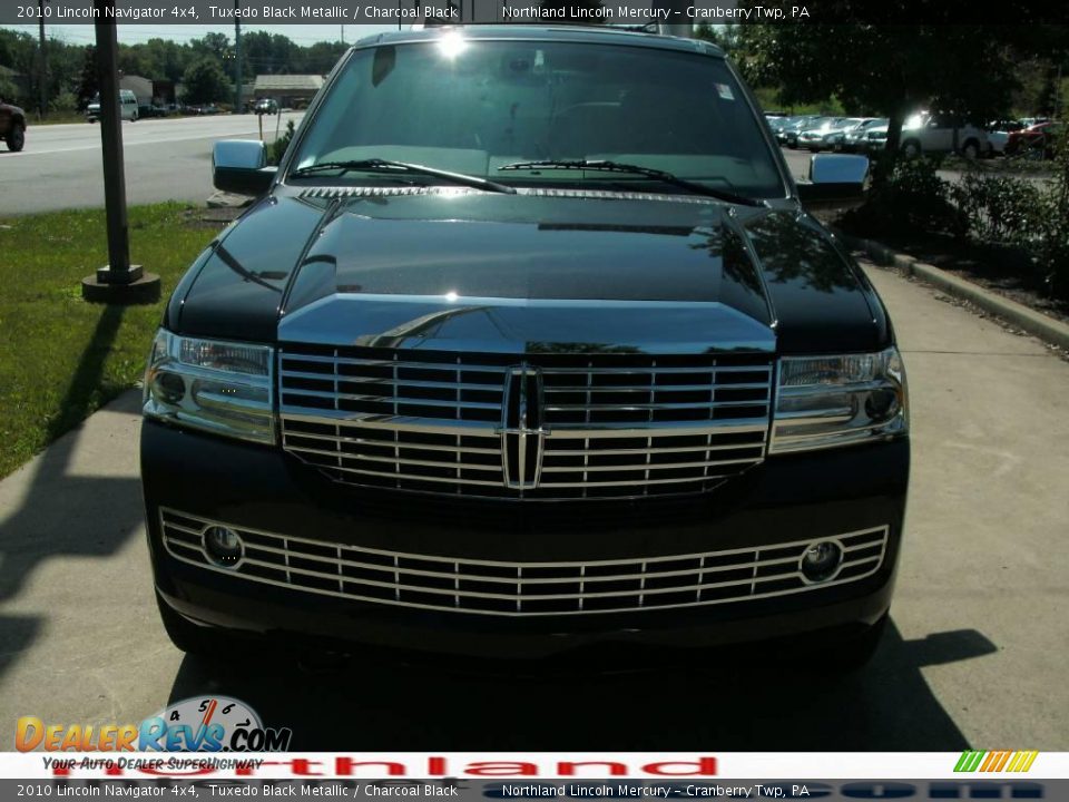 2010 Lincoln Navigator 4x4 Tuxedo Black Metallic / Charcoal Black Photo #14