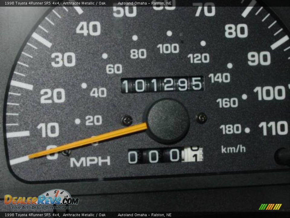 1998 Toyota 4Runner SR5 4x4 Anthracite Metallic / Oak Photo #9