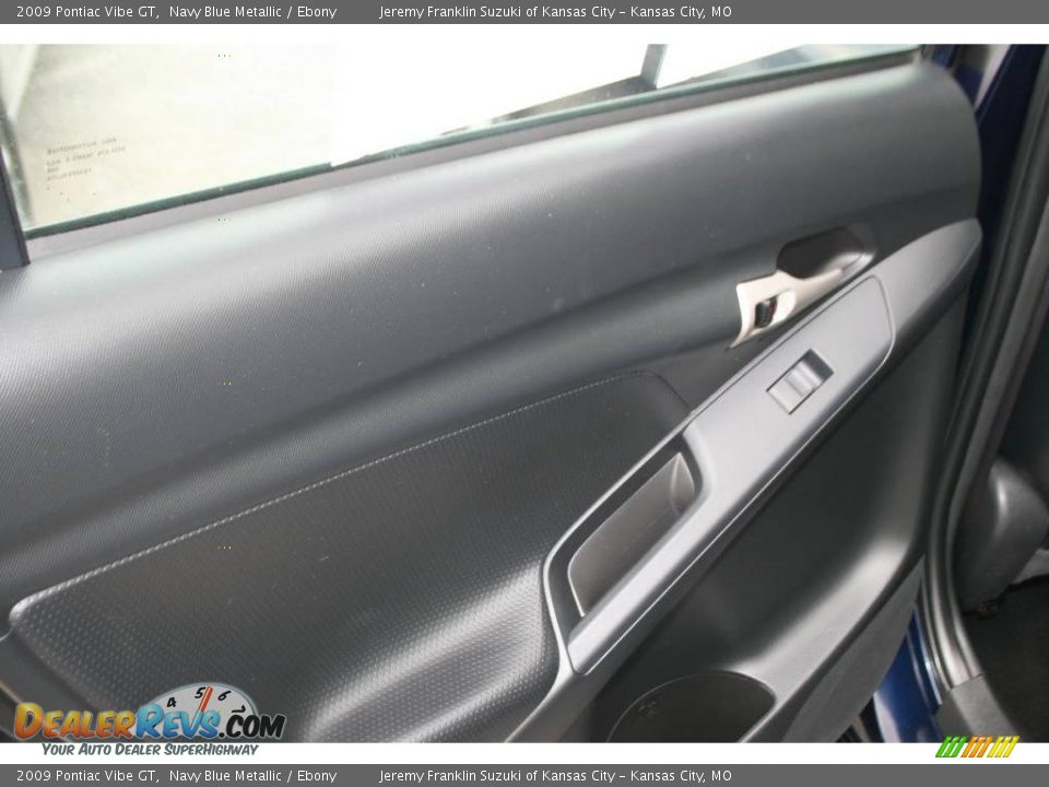 2009 Pontiac Vibe GT Navy Blue Metallic / Ebony Photo #20